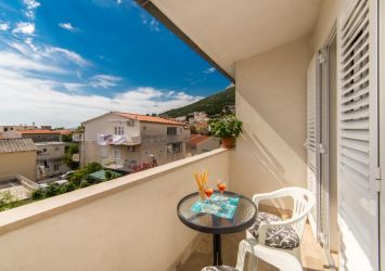 Apartments Divna - Rooms Nebo/6+1