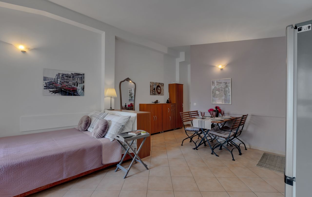 Apartments Divna